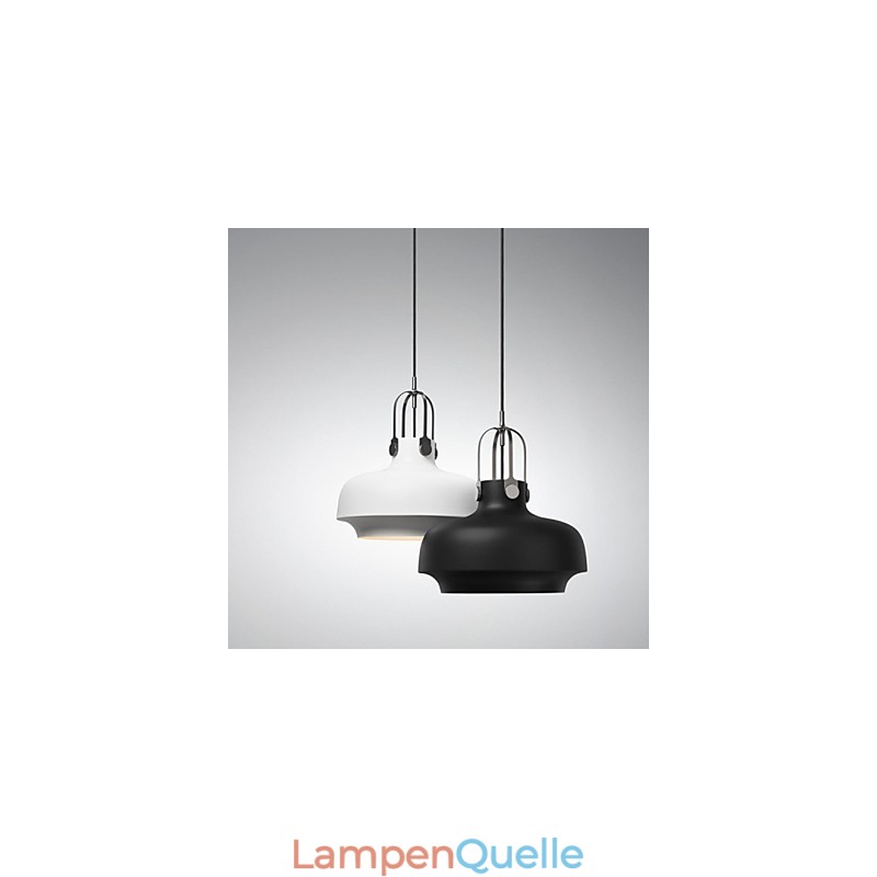 Moderne, zeitgenössische Pendelleuchte aus Metall im Landhausstil