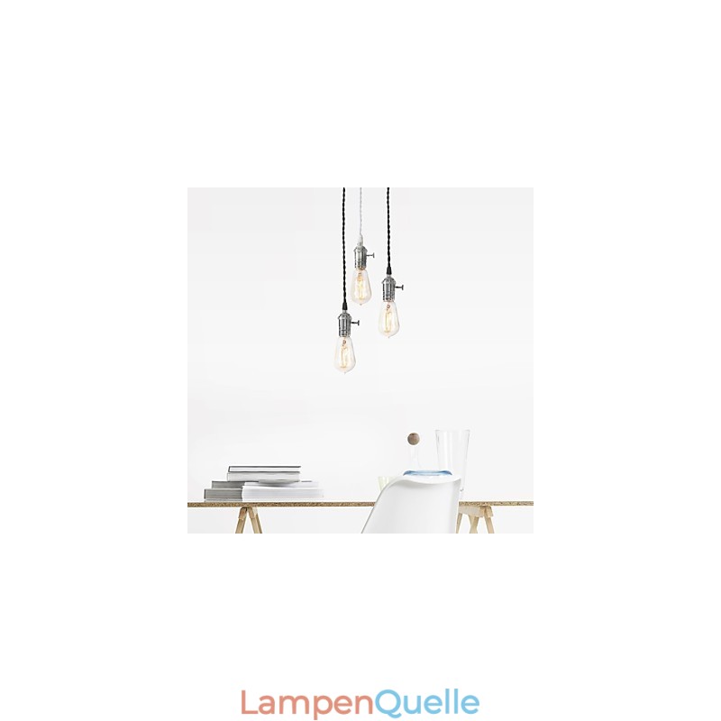 Traditionelle, klassische Pendelleuchte aus Metall im Mini-Stil im Vintage-Stil