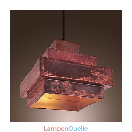 Traditionelle, klassische Pendelleuchte im Mini-Stil mit Gemälde Traditionelle, klassische Pendelleuchte im Mini-Stil mit Gemälde