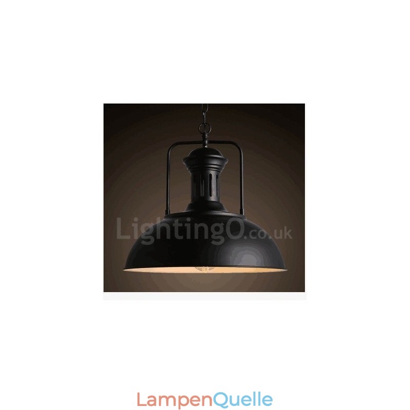 Schwarze Pendelleuchte im Vintage-Stil aus Metall im Landhausstil