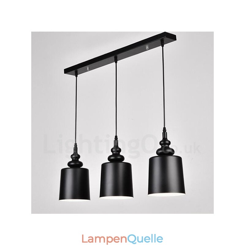 Schwarze, moderne Pendelleuchte mit 3 Lichtern
