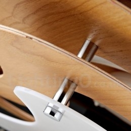 Deckenleuchte aus Holz