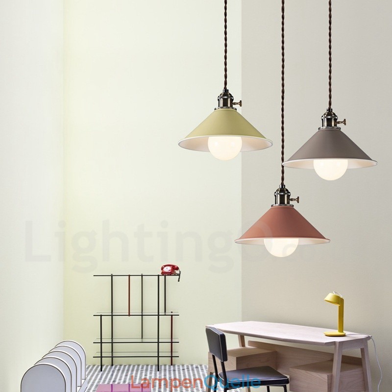 1-flammige, moderne Pendelleuchte aus Stahl mit Stahlschirm