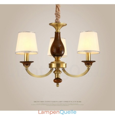 3-flammige Retro-Pendelleuchte aus rustikalem Messing mit Glasschirm 3-flammige Retro-Pendelleuchte aus rustikalem Messing mit Glasschirm