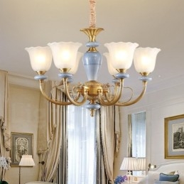 6-flammige Retro-Pendelleuchte aus rustikalem Messing mit Glasschirm