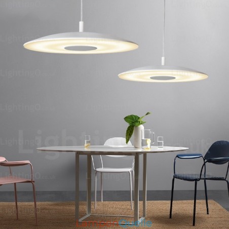 1-flammige, moderne Pendelleuchte mit Glasschirm 1-flammige, moderne Pendelleuchte mit Glasschirm