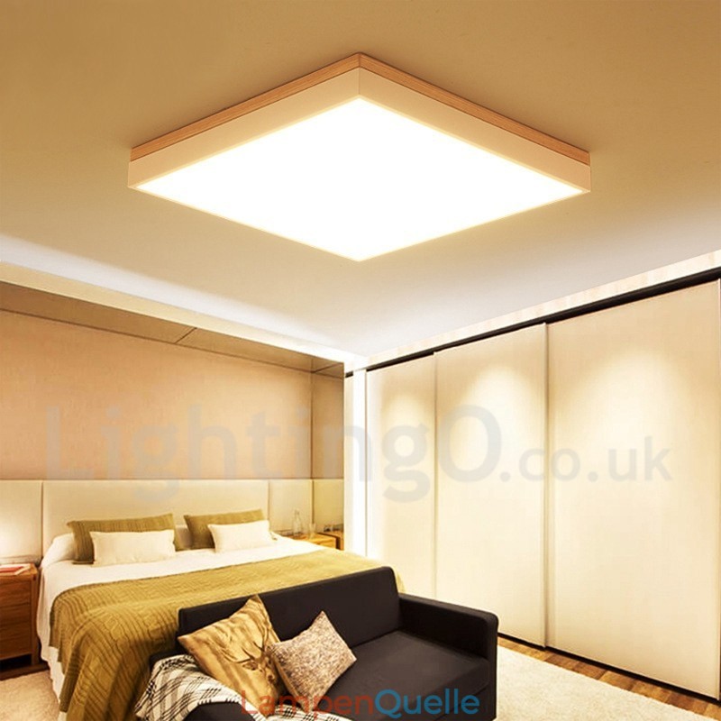 Schlichte und moderne quadratische ultradünne Deckenlampe aus Massivholz