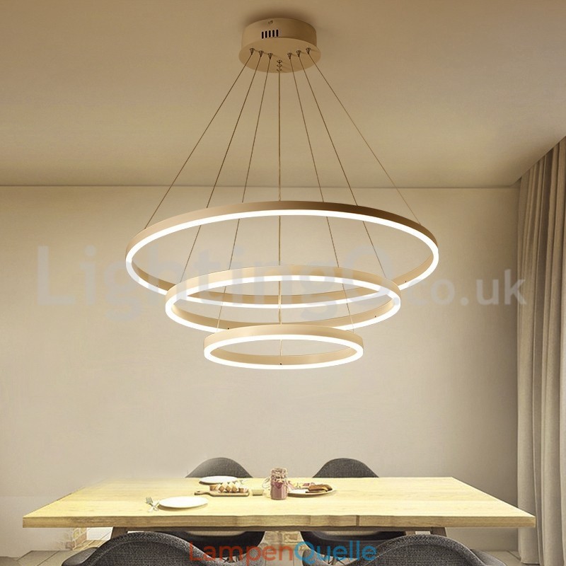Moderne Pendelleuchte mit drei Kreisen und Fernbedienung