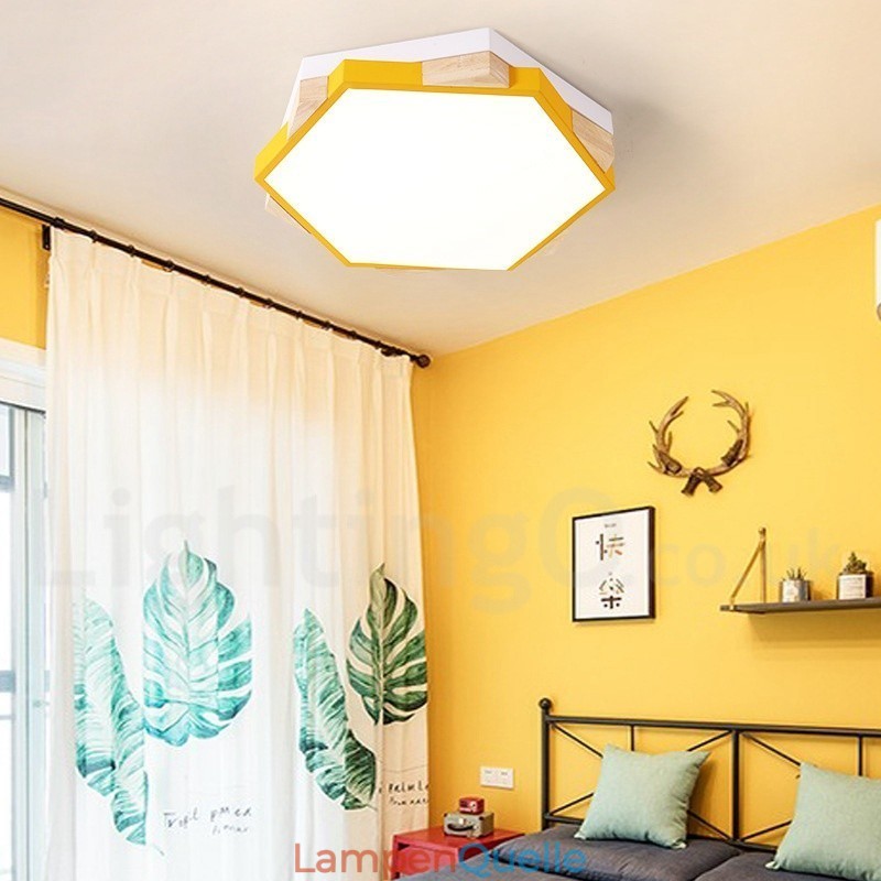 Dimmbare mehrfarbige sechseckige Deckenleuchte aus Holz mit Acrylschirm, Deckenlampe im nordischen Stil