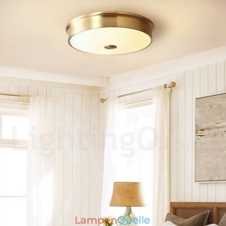 Deckenleuchte im Retro-Vintage-Stil mit Glasschirm Deckenleuchte im Retro-Vintage-Stil mit Glasschirm