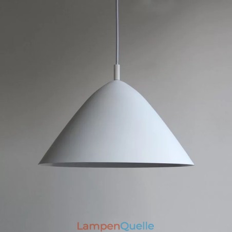 Moderne Pendelleuchte im nordischen Stil Moderne Pendelleuchte im nordischen Stil