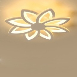 Deckenleuchte mit auffälliger Acrylblume, 55 cm