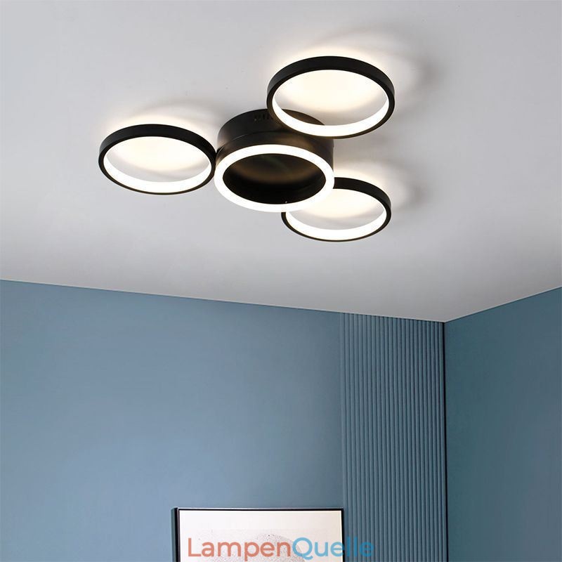 Deckenleuchte mit 4 Ringen