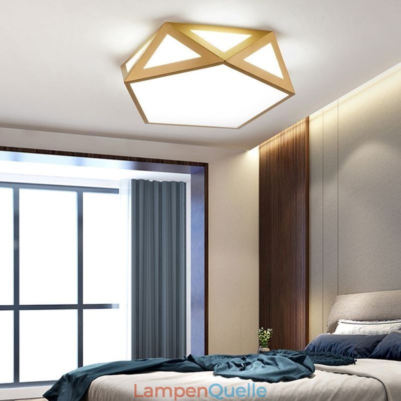 Goldfarbene, geometrische Deckenleuchte aus Acryl