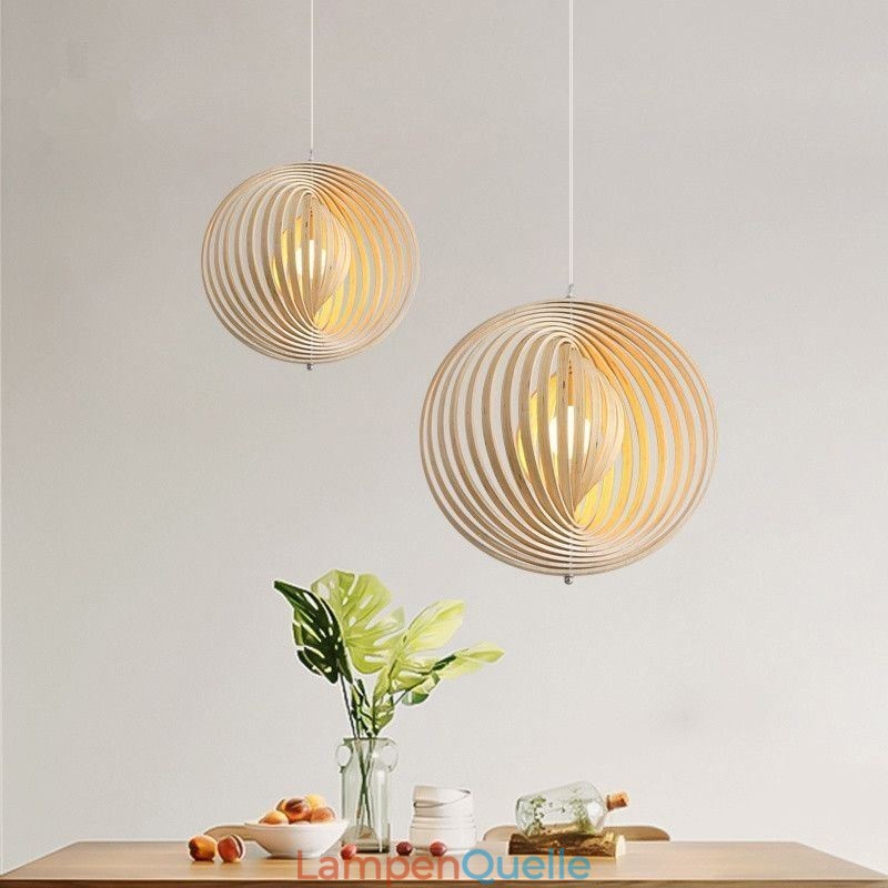 Moderne runde Kugel-Kronleuchter-Pendelleuchte aus Lindenholz