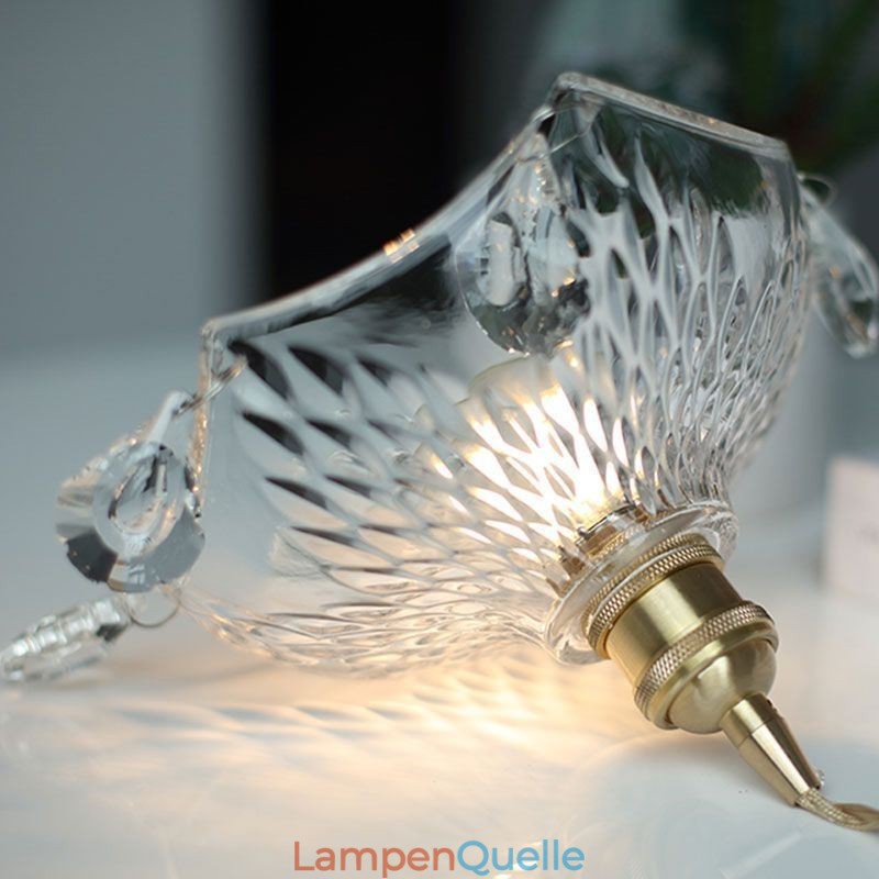 Moderne minimalistische Pendelleuchte aus Glas mit Einzellicht