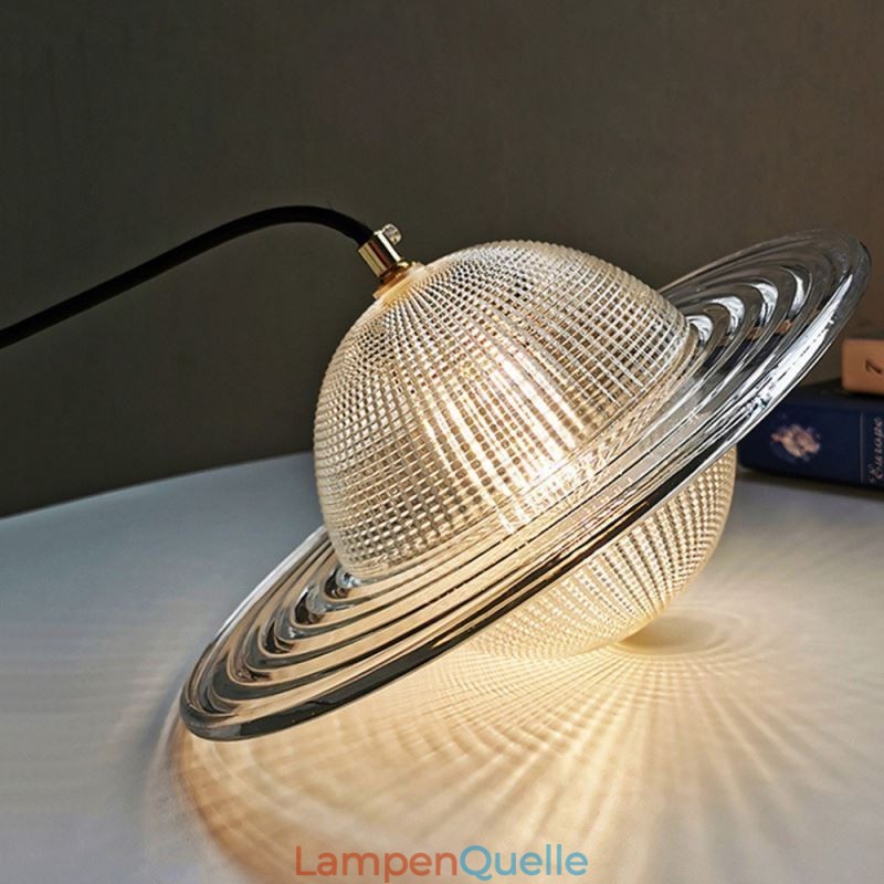 Moderne Deckenleuchte in Form einer Pendelleuchte aus Glas