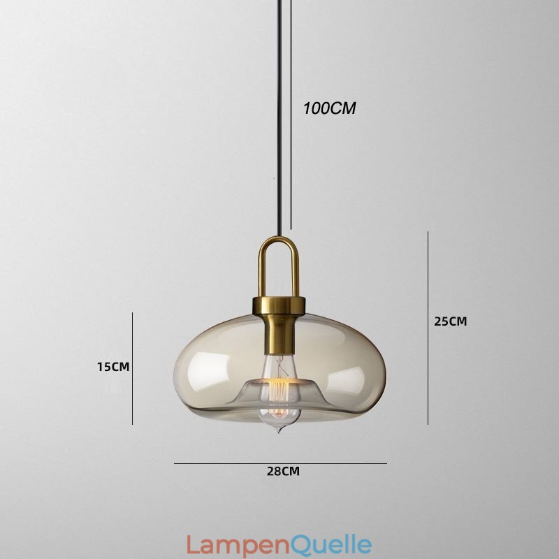 3-flammige Pendelleuchte mit Glasschirminsel