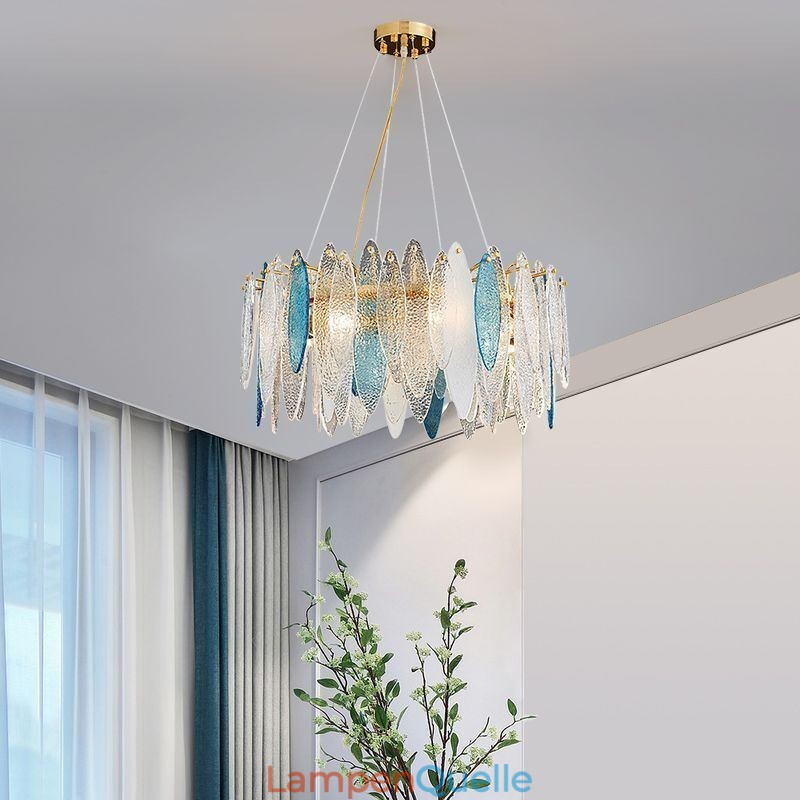 Zeitgenössische, elegante Pendelleuchte aus Glas