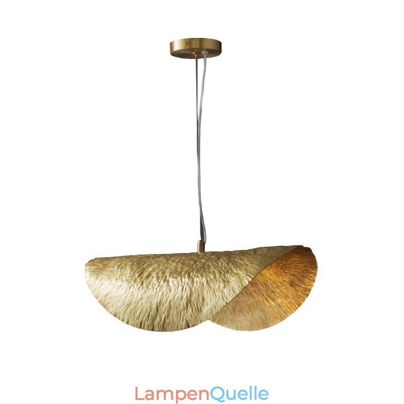 Traditionelle klassische Pendelleuchte aus reinem Messing
