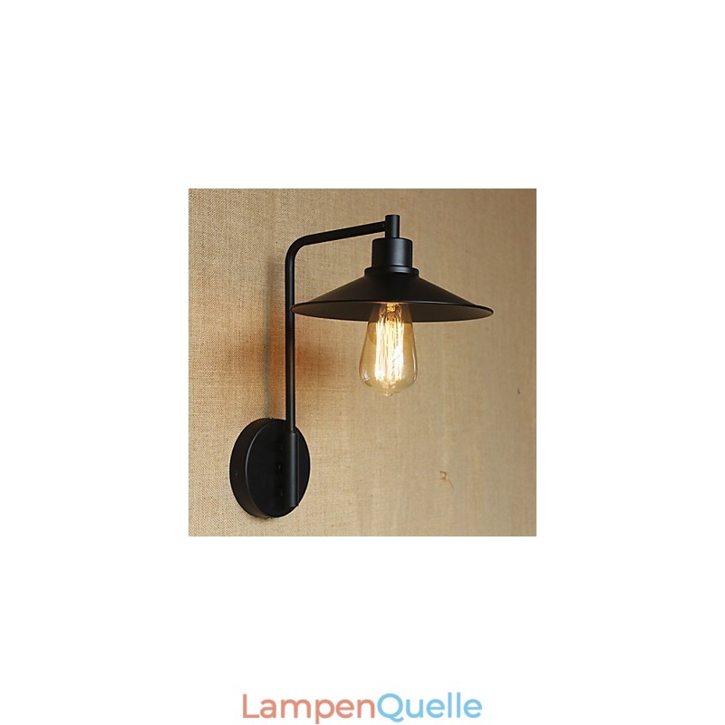 Dekorative Retro-Wandleuchte aus Schmiedeeisen