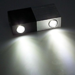 Moderne Wandleuchte mit halb silbernem, halb schwarzem, schickem Design, kubischer Körper, 2 S