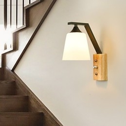 Traditionelles klassisches Landhaus-Retro-Malerei-Feature für Wandleuchten Wandleuchte
