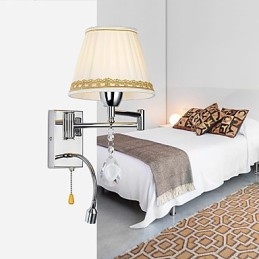 Moderne zeitgenössische rustikale Lodge Moderne zeitgenössische Landhaus-Chrom-Funktion für Kristall-Schwenkarm-Wandlampe