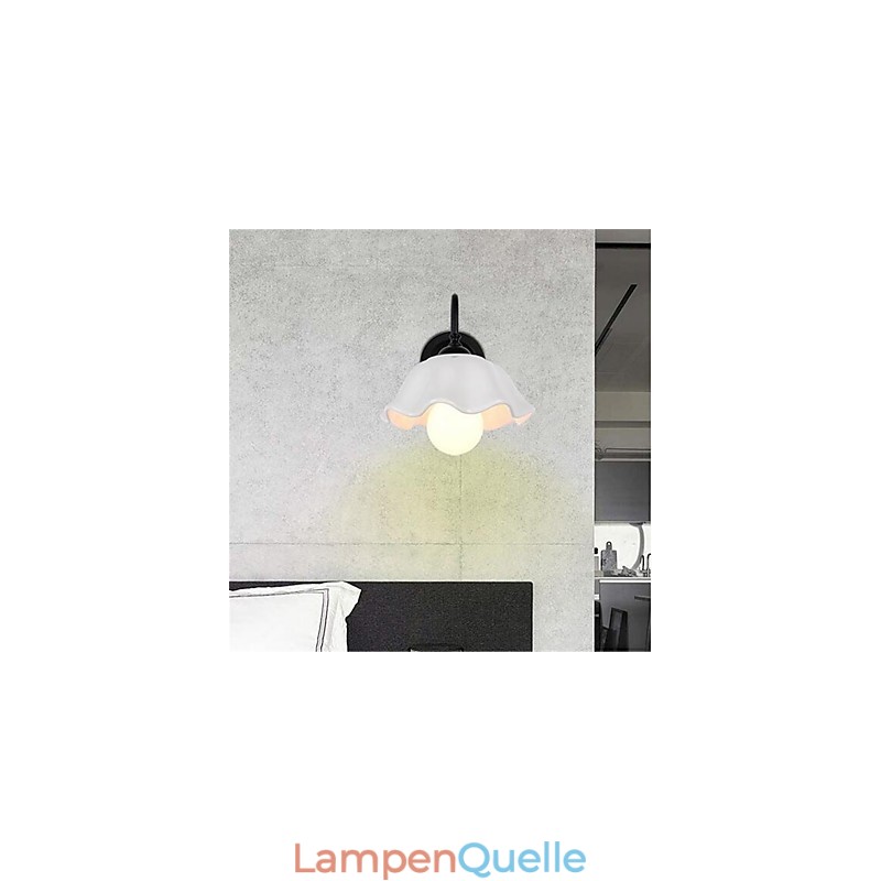 Modernes, zeitgenössisches Landhaus-Gemälde für die Augenschutzwand im Mini-Stil mit Umgebungslicht