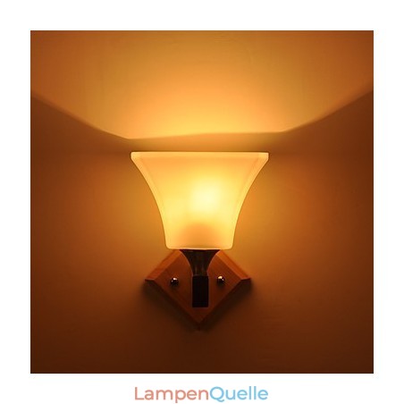 Modernes zeitgenössisches Landhaus-Malerei-Feature für Uplight-Wandleuchten Modernes zeitgenössisches Landhaus-Malerei-Feature für Uplight-Wandleuchten