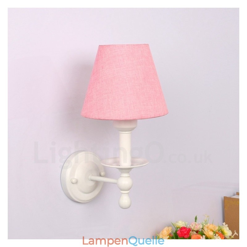 Moderne zeitgenössische Wandleuchten für den Innenbereich