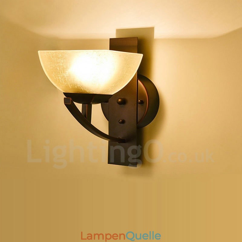 Traditionelle klassische Wandleuchten für den Innenbereich mit einer Leuchte