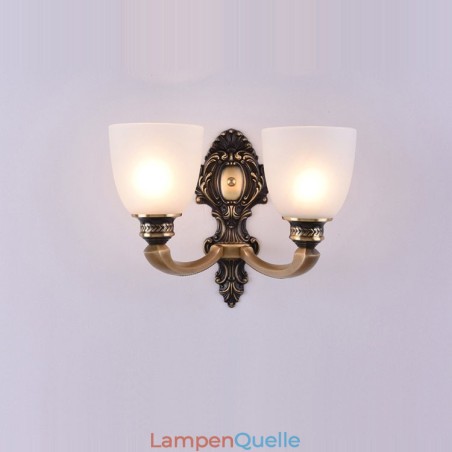 Luxuriöse, rustikale Wandleuchte aus reinem Messing im Retro-Vintage-Stil mit 2 Kerzenlichtern und Glasschirmen, speziell für Hotels, Büros, Ausstellungsräume, Wohnzimmer und Esszimmer Luxuriöse, rustikale Wandleuchte aus reinem Messing im Retro-Vintage-Stil mit 2 Kerzenlichtern und Glasschirmen, speziell für Hotels, Büros, Ausstellungsräume, Wohnzimmer und Esszimmer