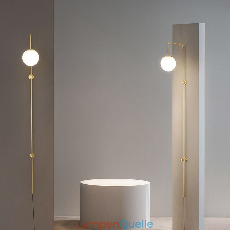 Moderne Globe Wandleuchte aus gebürstetem Goldglas