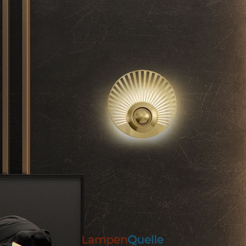 Nordische Messing-Wandlampe, ausgehöhlte runde Form, Wandleuchte