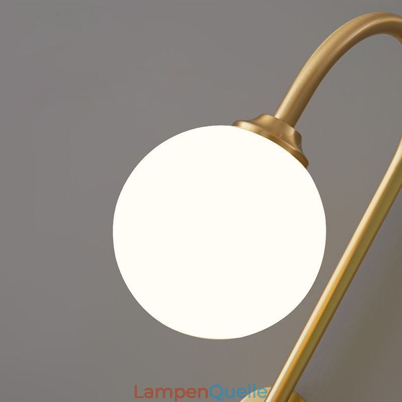 Moderne Wandleuchte aus gebürstetem Gold