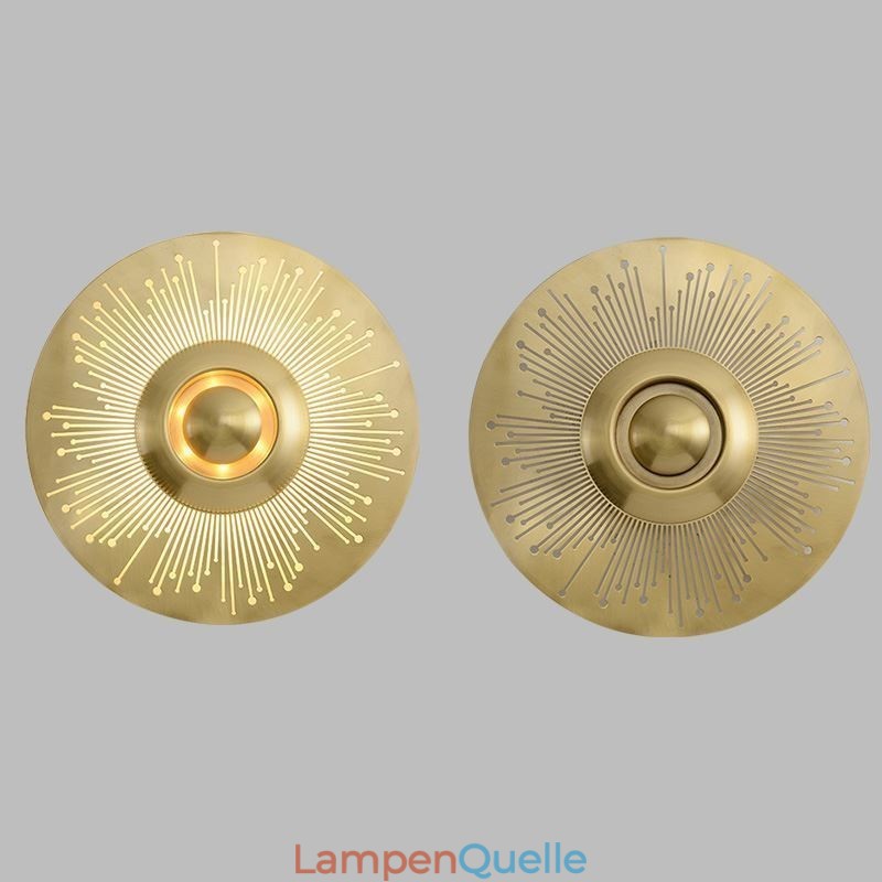 Nordische Messing-Wandlampe, ausgehöhlte runde Form, Wandleuchte