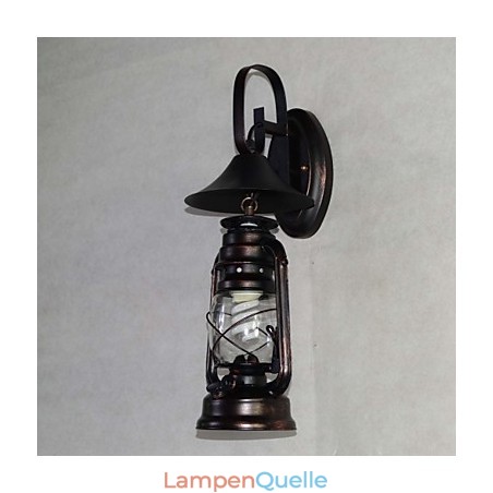 Vintage schwarze Metall-Laternen-Wandlampe mit einem Licht Vintage schwarze Metall-Laternen-Wandlampe mit einem Licht