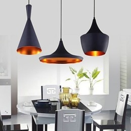 Pendelleuchte aus bemaltem Metall im Mini-Stil