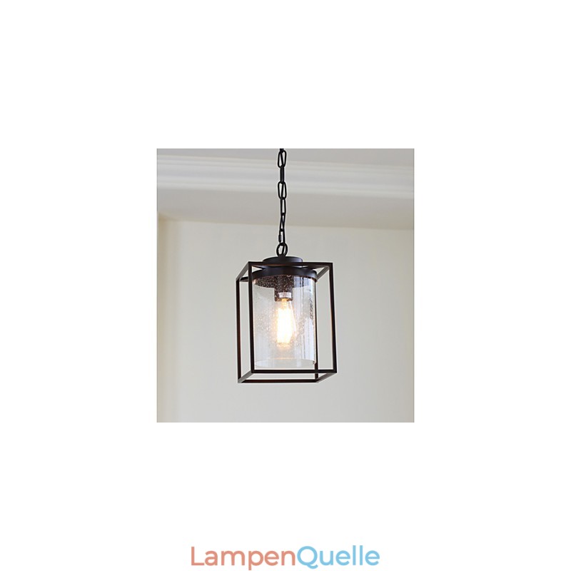Quadratischer Rahmen der Glasdecke im nordischen Landhausstil