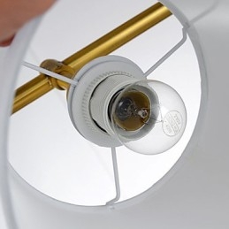 Moderne Pendelleuchte im zeitgenössischen dekorativen Design